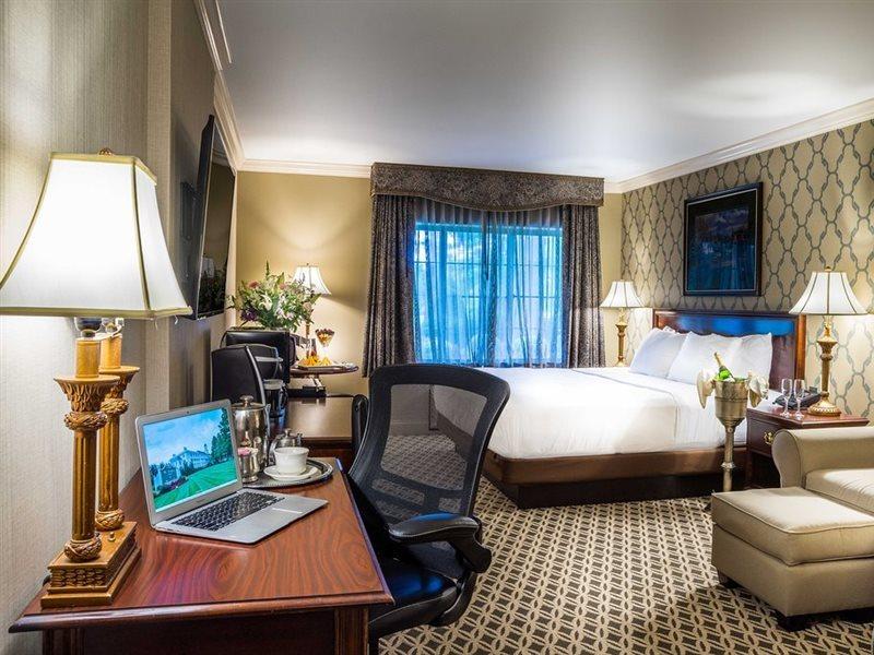 The Madison Hotel Мористаун Екстериор снимка