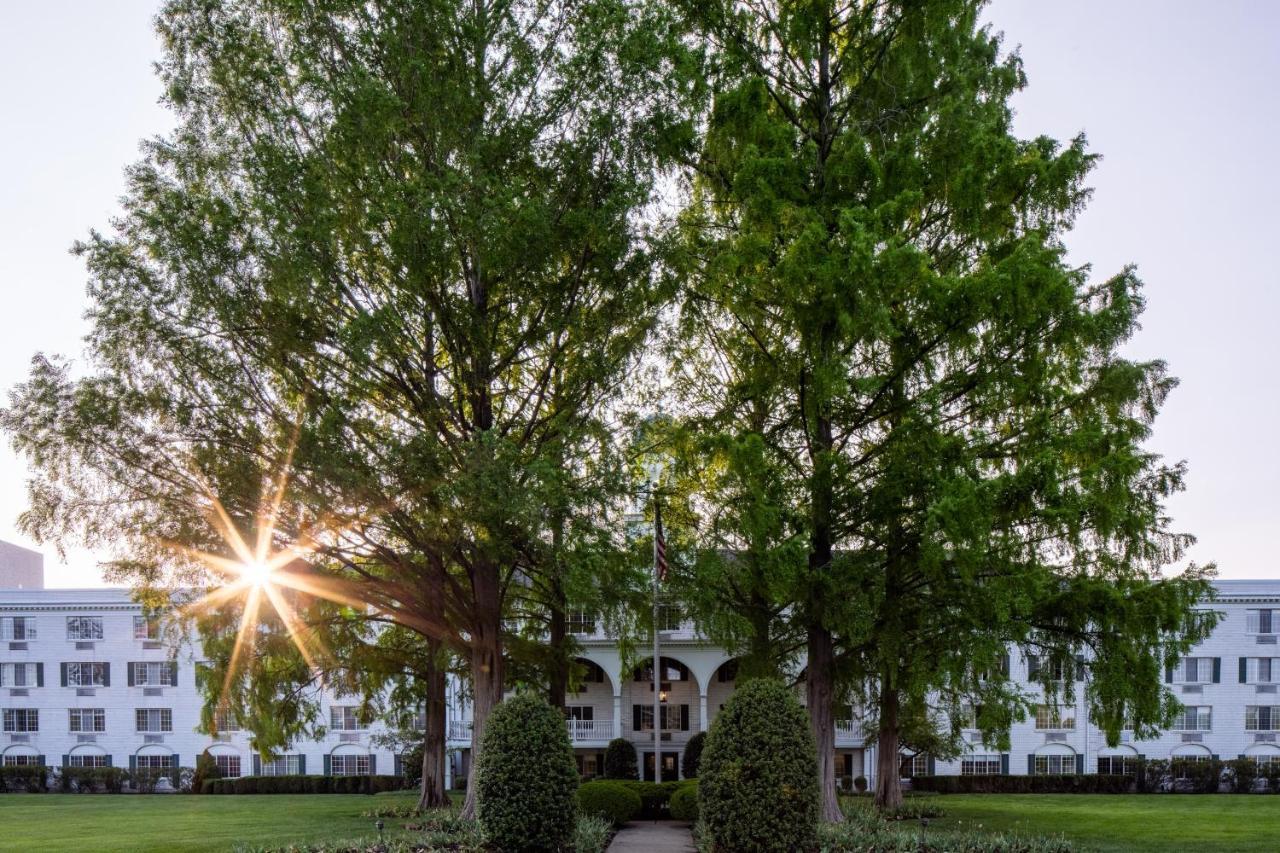 The Madison Hotel Мористаун Екстериор снимка